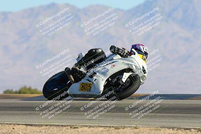 media/Jan-12-2025-CVMA (Sun) [[be1d2b16e3]]/Race 3-Amateur Supersport Middleweight/